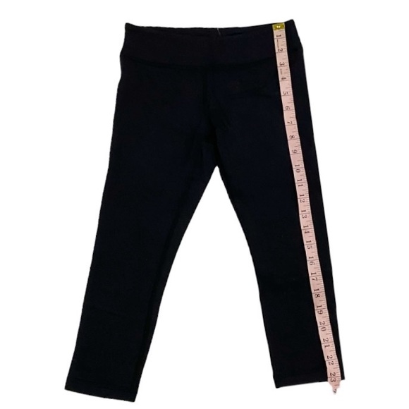 LULULEMON IVIVVA  Black Capri Leggings Size 0 Kids 10 - Picture 6 of 8